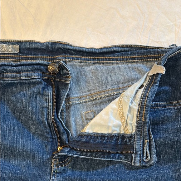 Gloria Vanderbilt Allyson fit Stretch Dark Blue Denim Women's Jeans. Size 14. - Picture 10 of 10